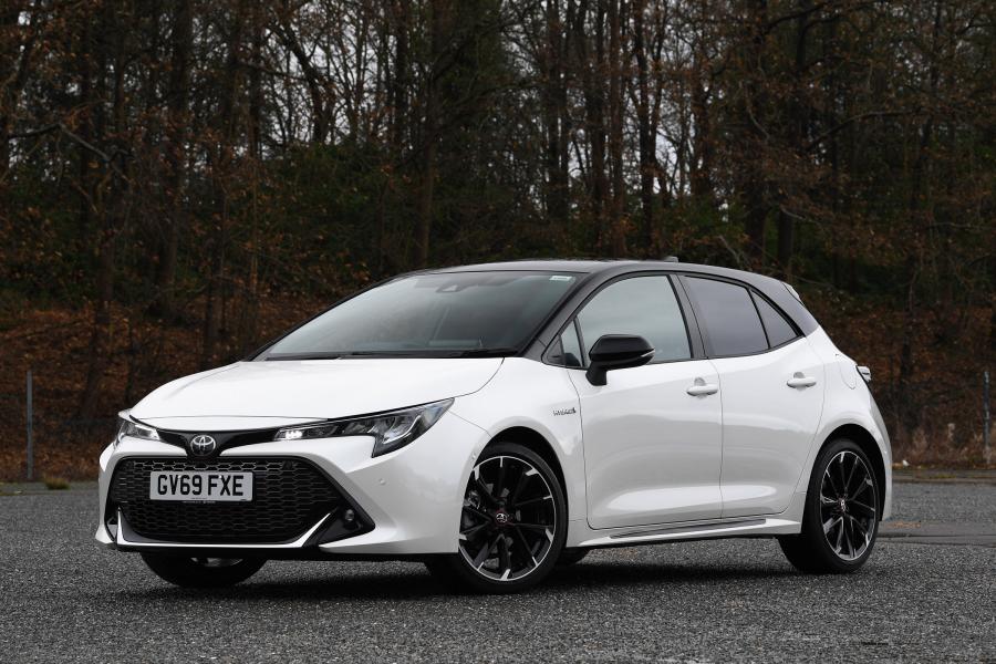  Toyota Corolla GR Sport 2019 года  (UK) (фото 1 из 40)